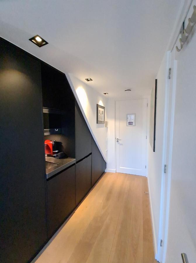 Canal View Suite Amsterdam Bagian luar foto